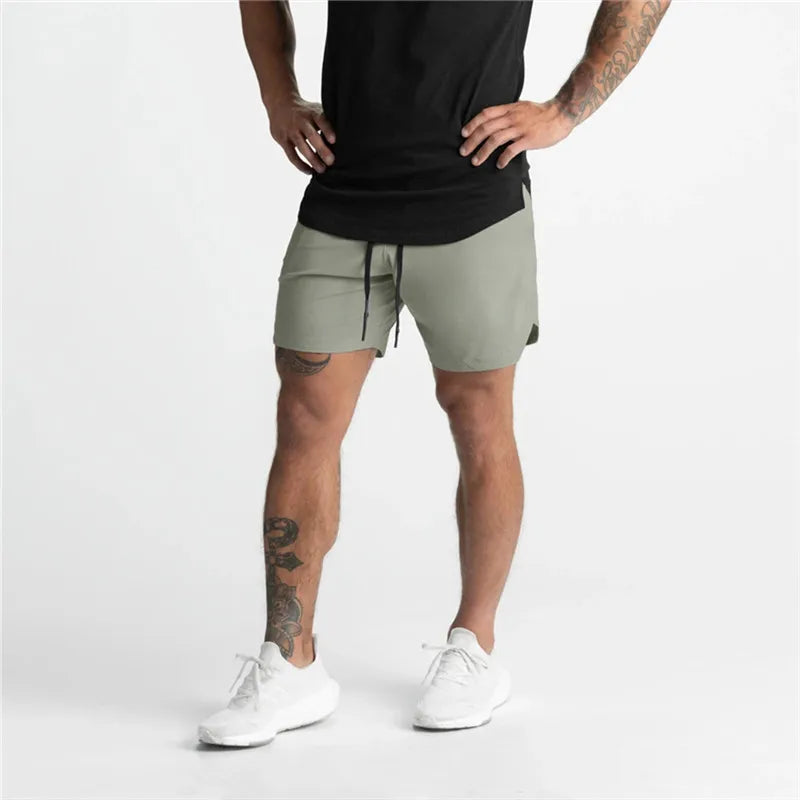 Men Running Breathable Quick Dry Sportswear multi-pocket Shorts