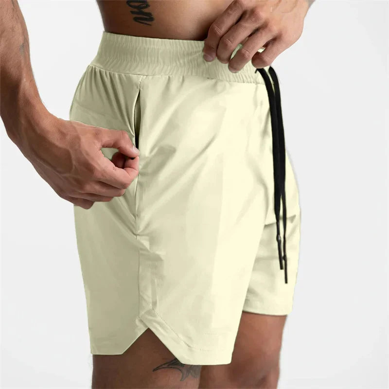 Men Running Breathable Quick Dry Sportswear multi-pocket Shorts